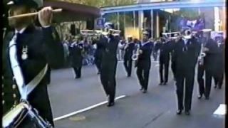 ANZAC Day 1998 RANR Sydney Band.wmv